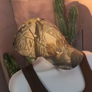 Realtree Hardwoods Camo Hat - Adjustable Hunting Fishing Cap - Concap